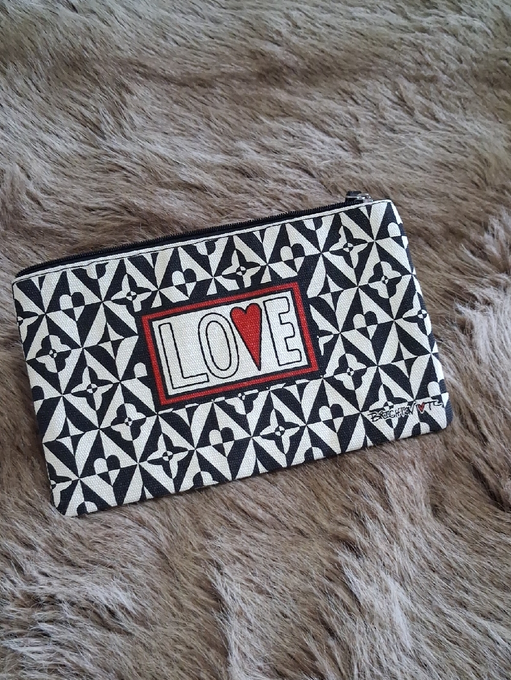 Source Unknown Black White Geometric 'LOVE' Clutch with Red Accent